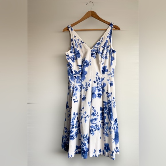 Lauren Ralph Lauren Blue Floral Dress Aline Career Wedding Cocktail Victorian 10 - Picture 5 of 11